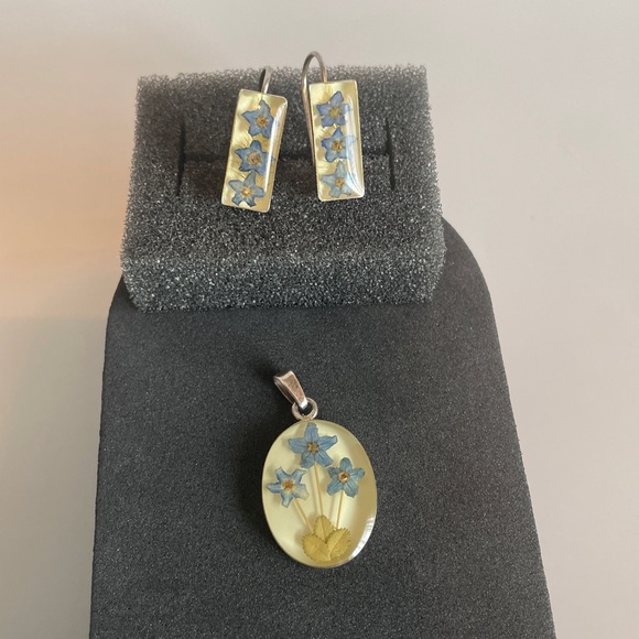 Vintage Sterling Silver Forget-Me-Not Jewelry Set 925 Pressed Flower Pendant Set - Picture 2 of 7